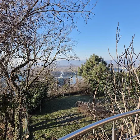 Apartmán Amazing View Of The River Donau