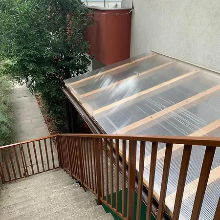 Amazing View Of The River Donau Διαμέρισμα